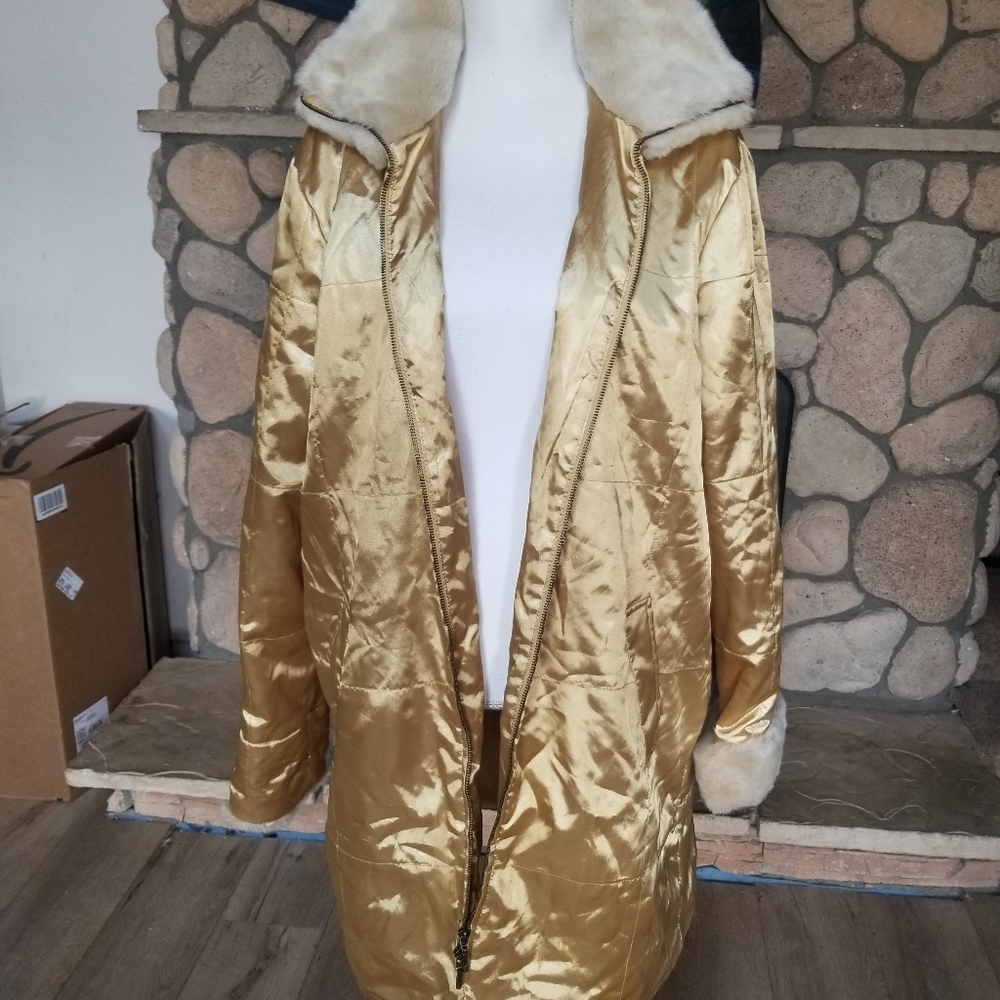 Trench coat